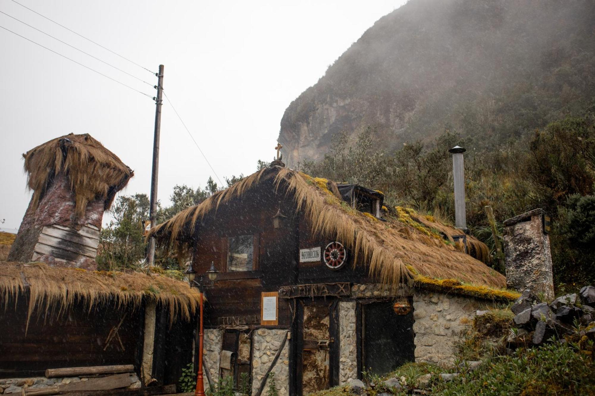 Hacienda Hosteria Dos Chorreras กูเอ็งกา ภายนอก รูปภาพ